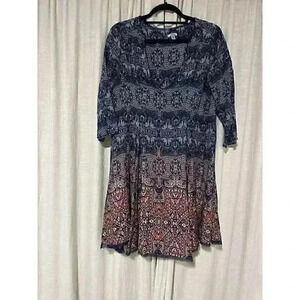 ECOTE woman’s dress. Size Medium. Above the knees dress. Multi color. dark blue